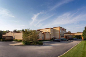 Ramada by Wyndham Glendale Heights/Lombard